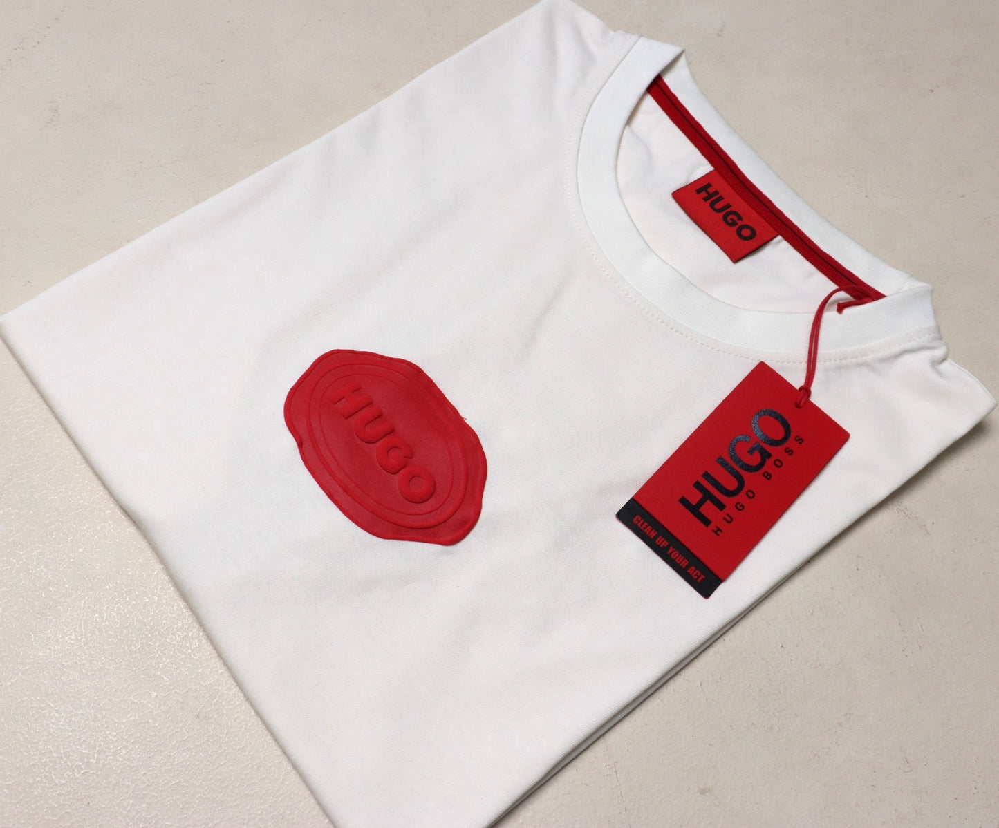 PLAYERA HUGO